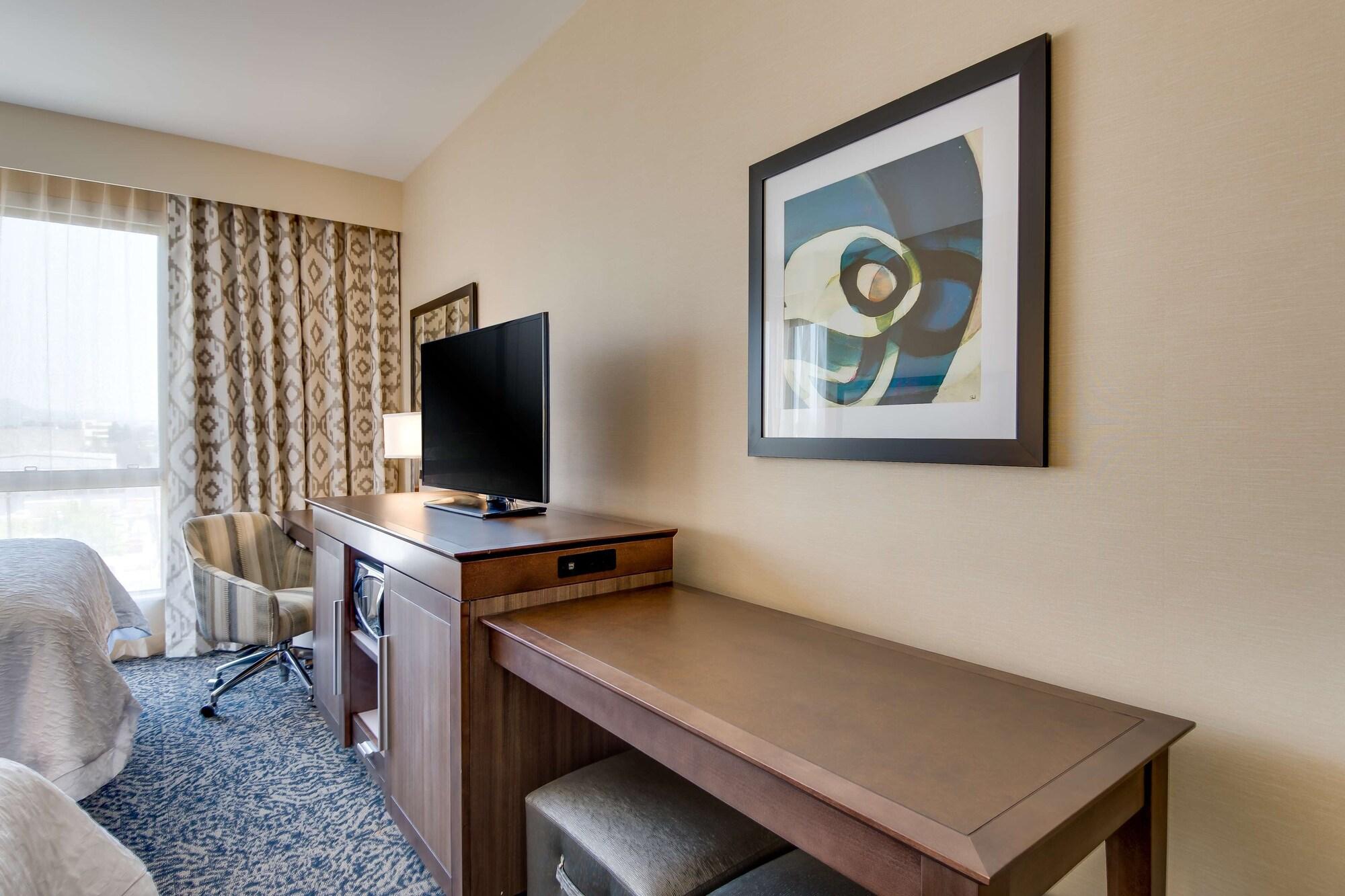 Hampton Inn & Suites Los Angeles - Glendale Ngoại thất bức ảnh