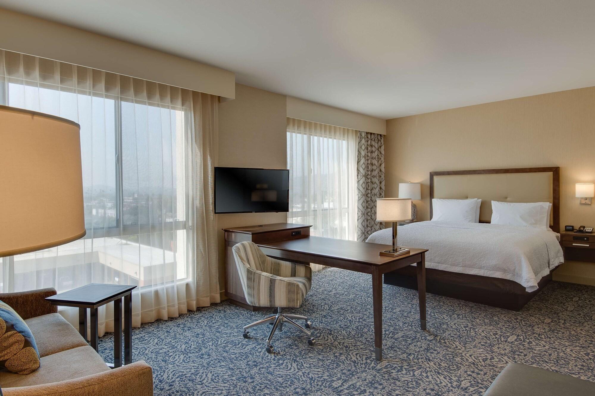 Hampton Inn & Suites Los Angeles - Glendale Ngoại thất bức ảnh