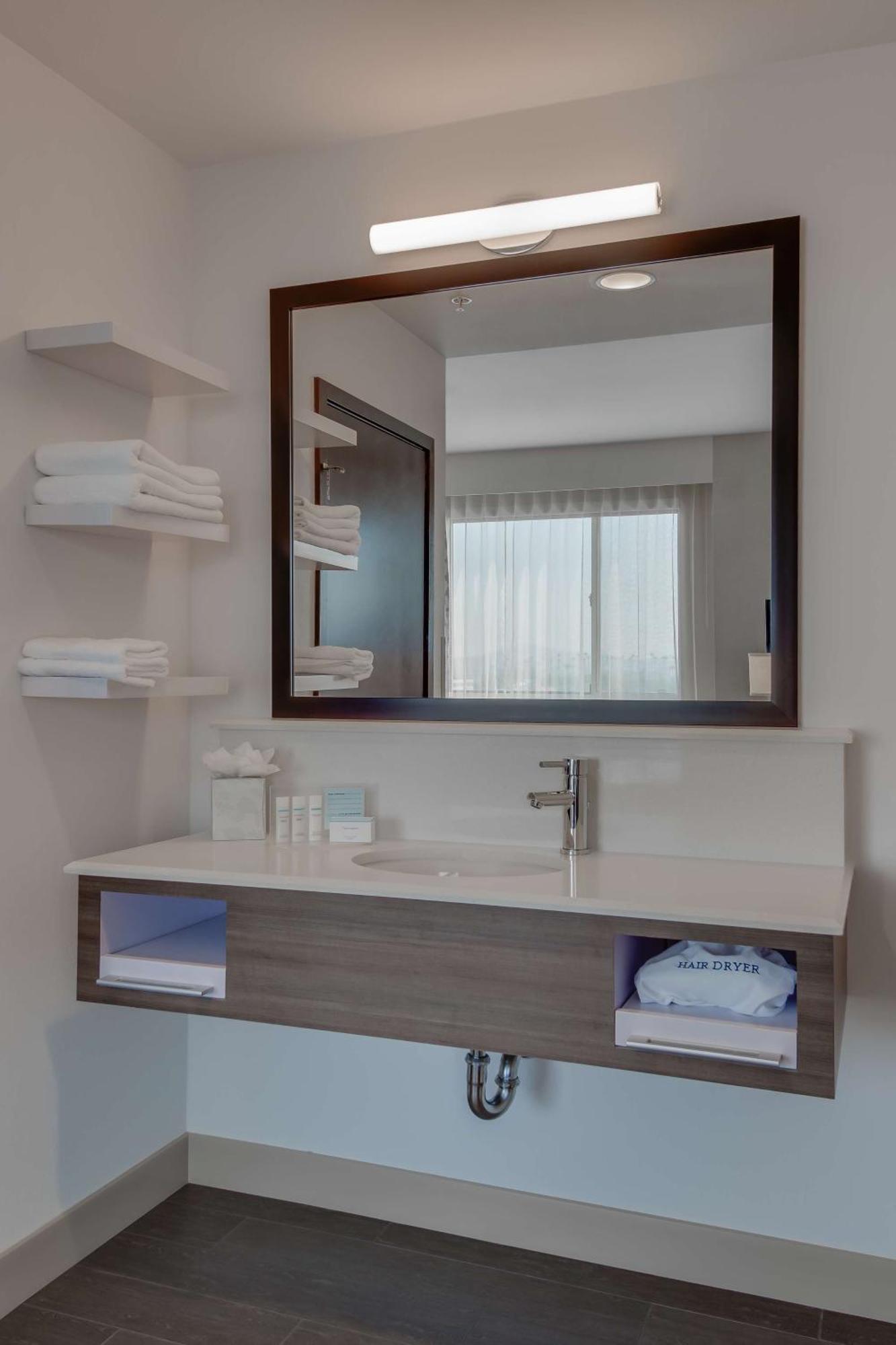 Hampton Inn & Suites Los Angeles - Glendale Ngoại thất bức ảnh