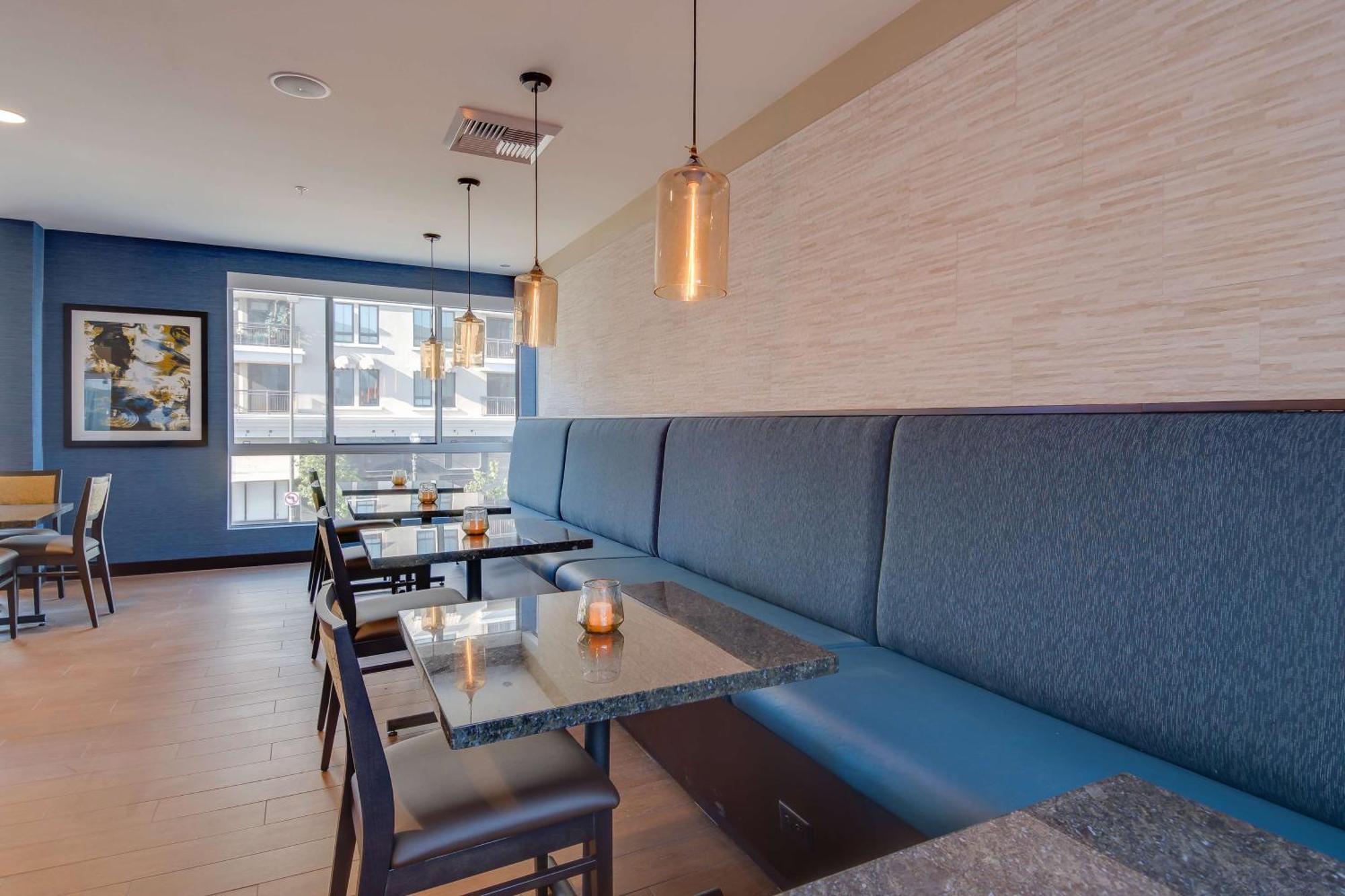 Hampton Inn & Suites Los Angeles - Glendale Ngoại thất bức ảnh