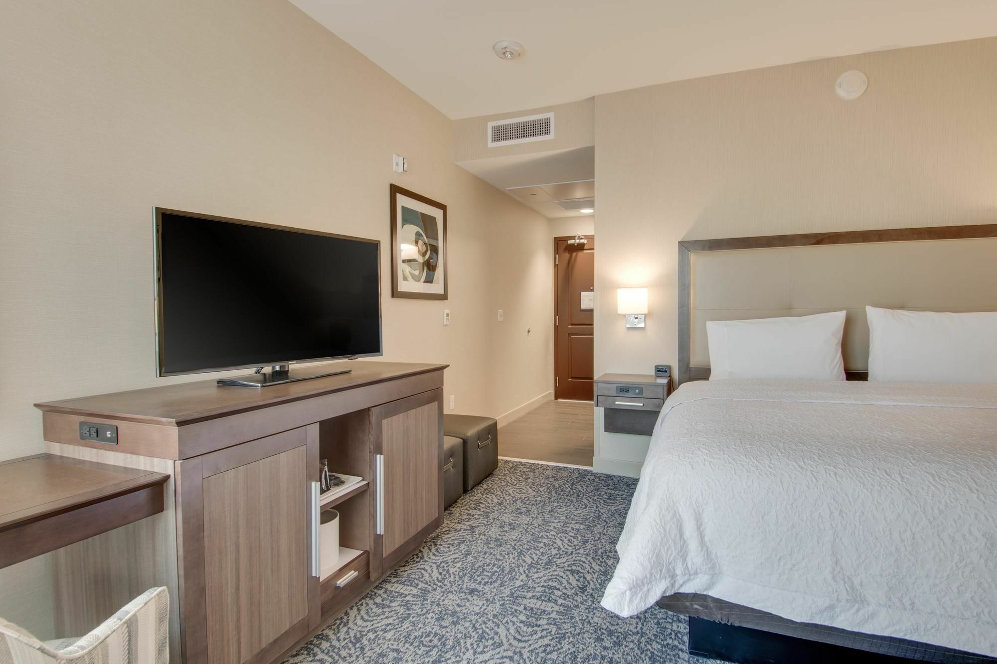 Hampton Inn & Suites Los Angeles - Glendale Ngoại thất bức ảnh